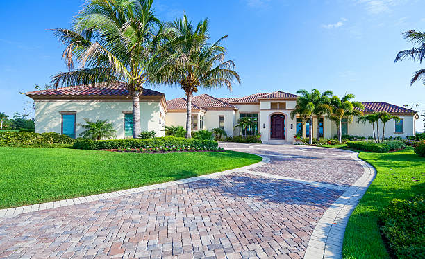 Best Driveway Paving Contractor  in Saratoga, CA